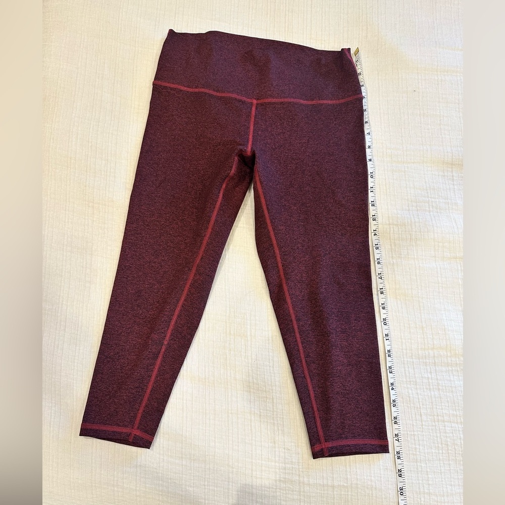 Fleo Heathered Red Leggings with Red Contrast Stitching